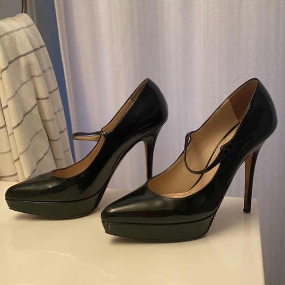 YSL Patent Pumps - Picture 3 of 8